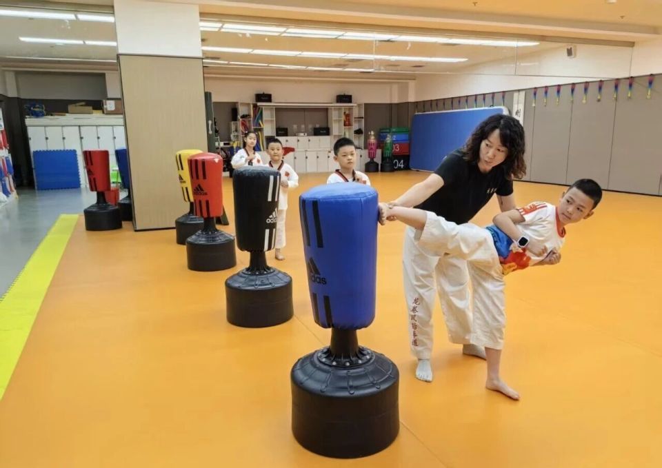 城市微变 幸福生活丨场馆焕新、公园添彩、社区发力！六师全民健身燃动全城